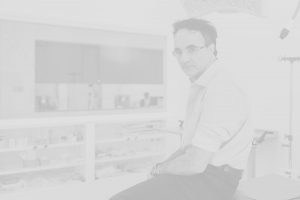 Noel Fitzpatrick portait in Laboratory
