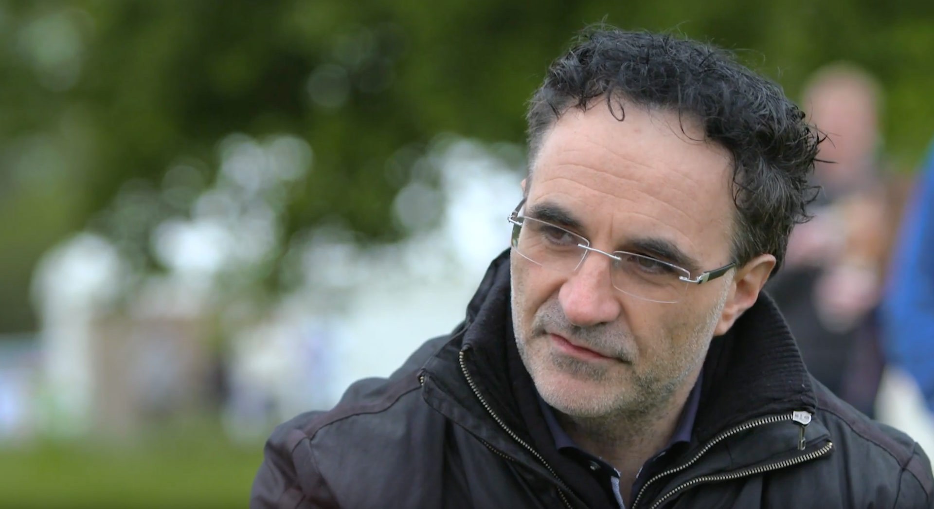US success prompts call to resupply UK bone stimulator - Professor Noel Fitzpatrick